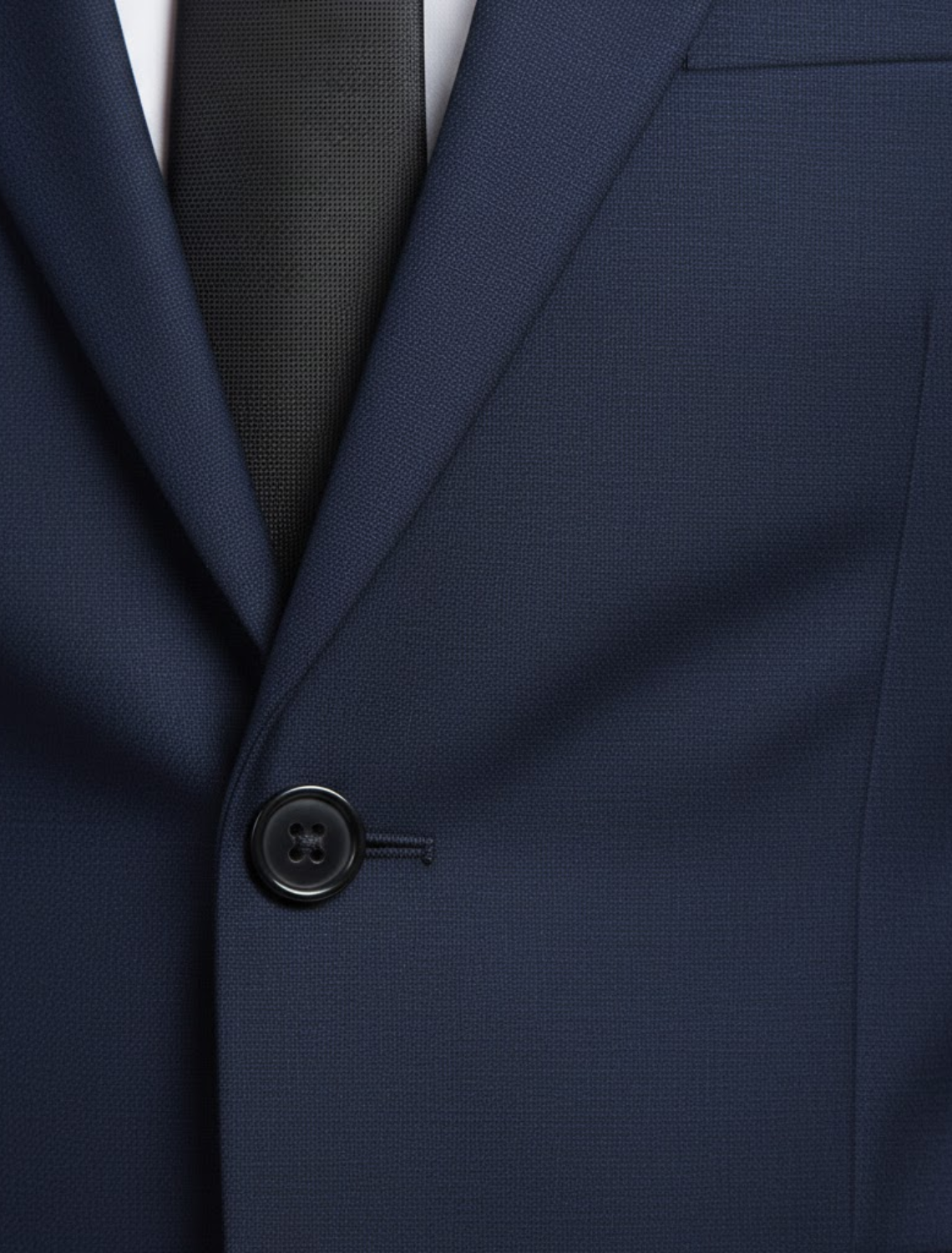 Elegant Collection | Men's Suit with Tailored Fit & Modern Design 2