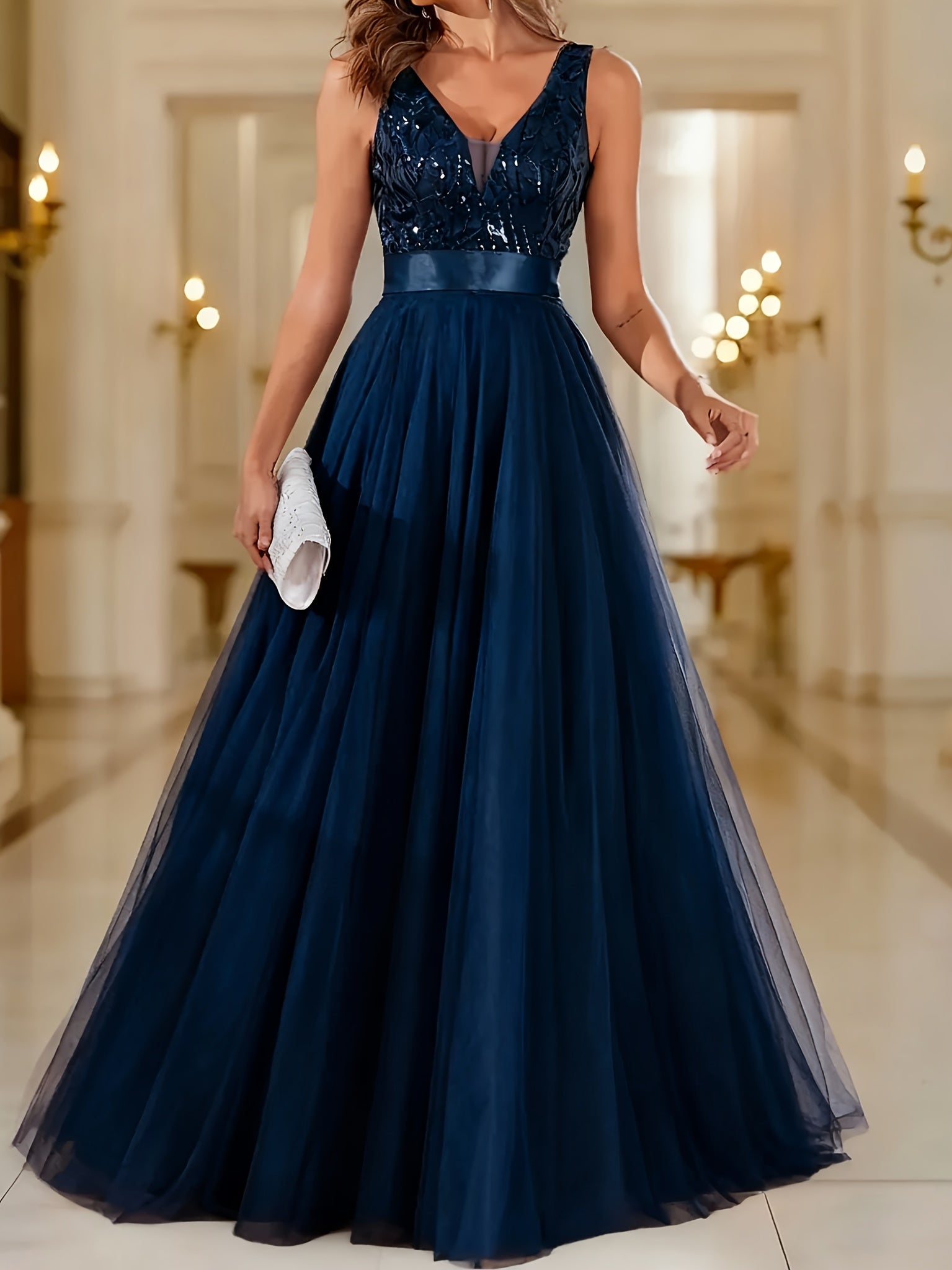 Elegant Sequin Maxi Dress for Women with V-Neck & A-Line Silhouette 1