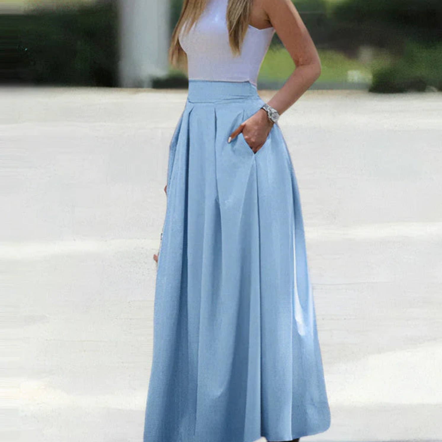 Elegant | Maxi Skirt for Women with High-Waist Design & Pockets 4