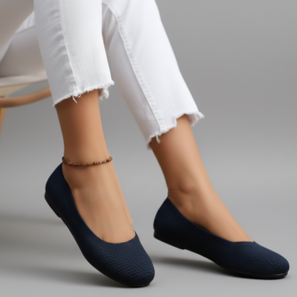 Women’s Black Classic Ballet Flats